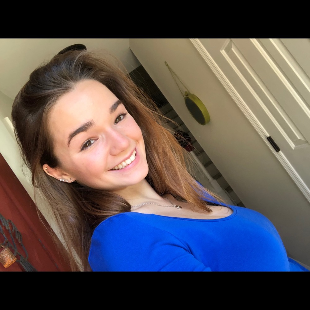 Meet your Posher, Annie